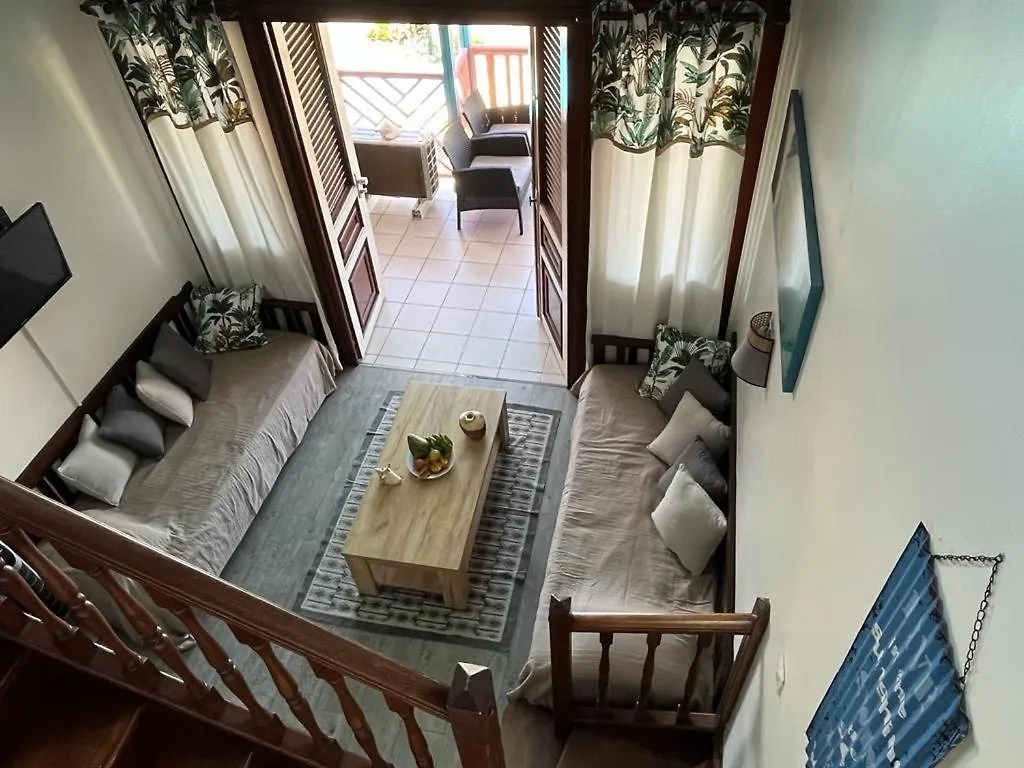 Residence Canouan 4312 Sainte-Anne 0*,